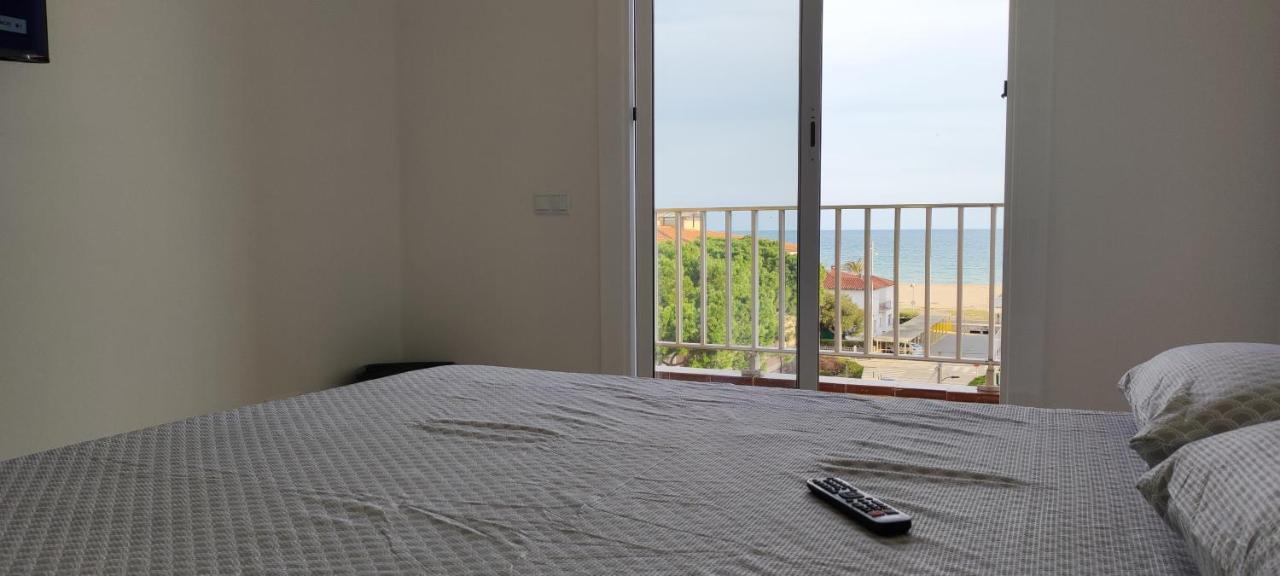 Acogedor Estudio En La Playa, Con Vistas Al Mar, Y Piscina Comunitaria سانت سالفادور المظهر الخارجي الصورة